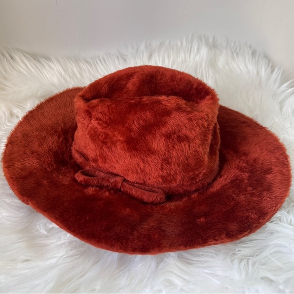 Vintage Red Rust Velvet Wide-Brimmed Hat Made in Italy for Filenes main image 7